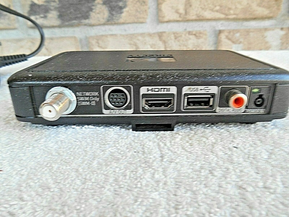 Direct TV C51-500 Genie Mini & Power Adapter