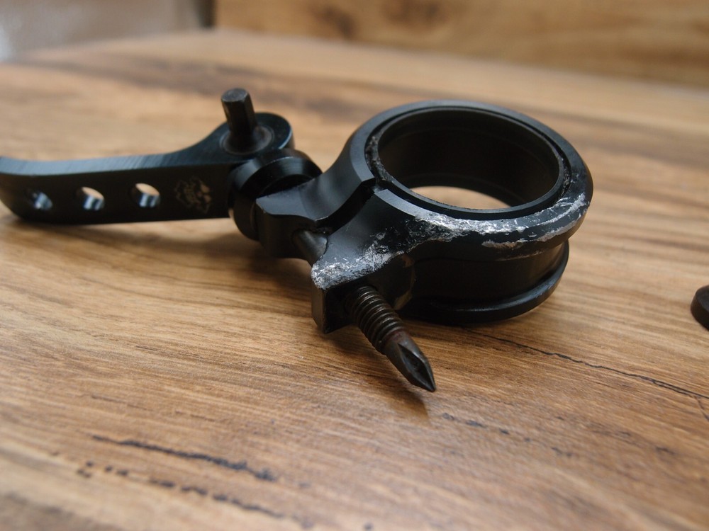 1990's MTB seatpost clamp 38 mm