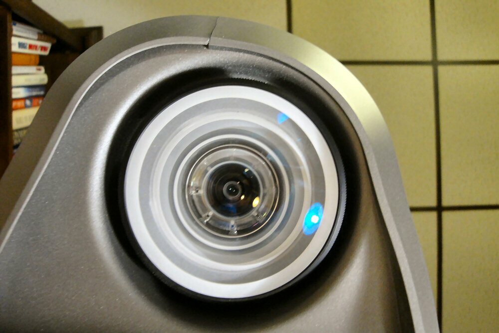 3M Digital Media System DMS 815 Wall Mounted DLP Projector