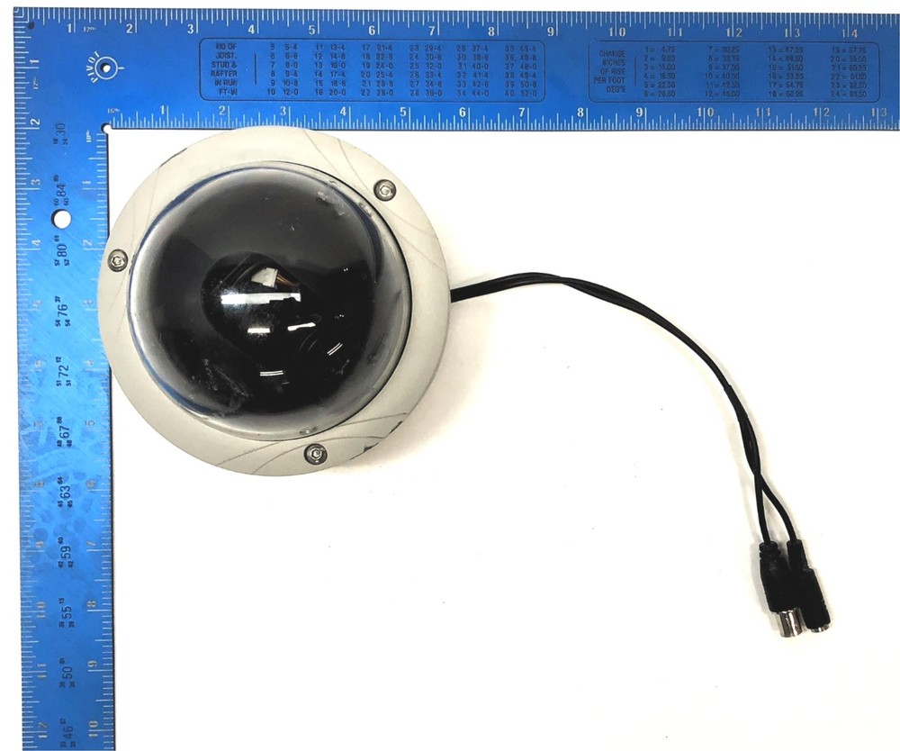 GE Security High Res. Varifocal Lens Dome Camera UVD-EVRDNR-VA2 USED