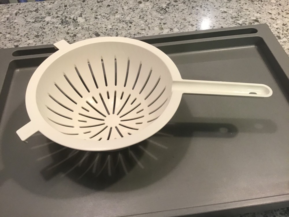 Vintage Pyrex Accessories White Colander/ Strainer With Handle