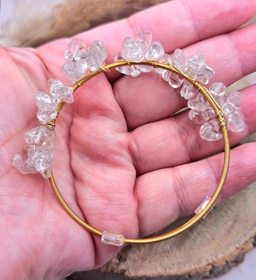 Nature Crystal Chips Flowers Bangle