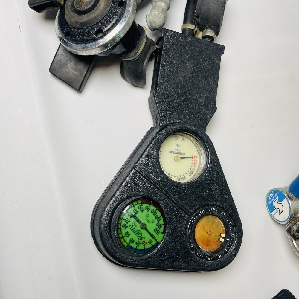 Sub Aquatic Console & Aqualung Regulator Vintage Untested