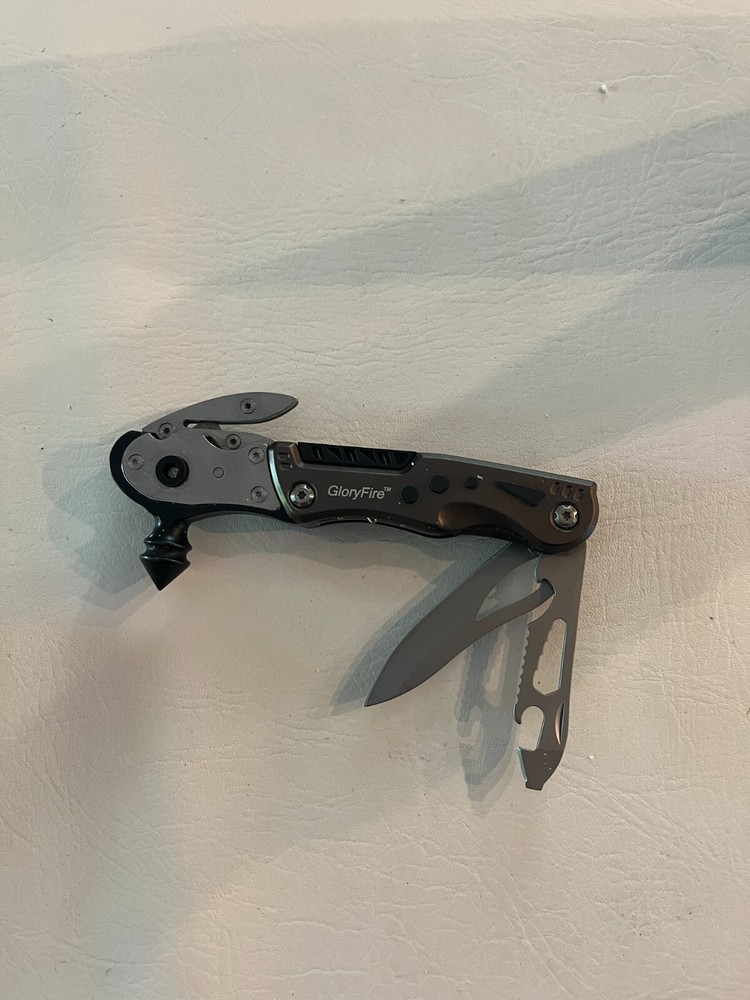 Multi Tool For Men,Tool Kit,Window Breaker Seatbelt Cutter,Multitool Knife,Ca...