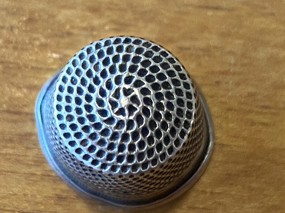 Antique Sterling Silver Thimble 8