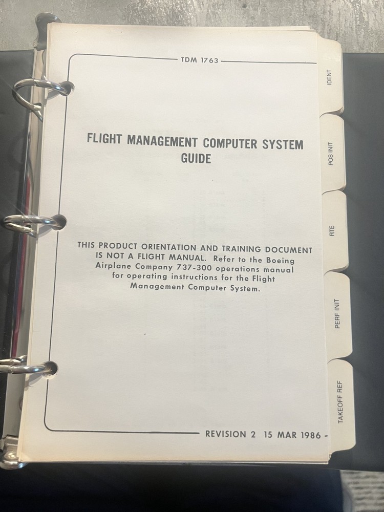 1986 TMD 1763 FLIGHT AIRLINE MANAGEMENT COMPUTER SYSTEM GUIDE TRAINING MANUAL