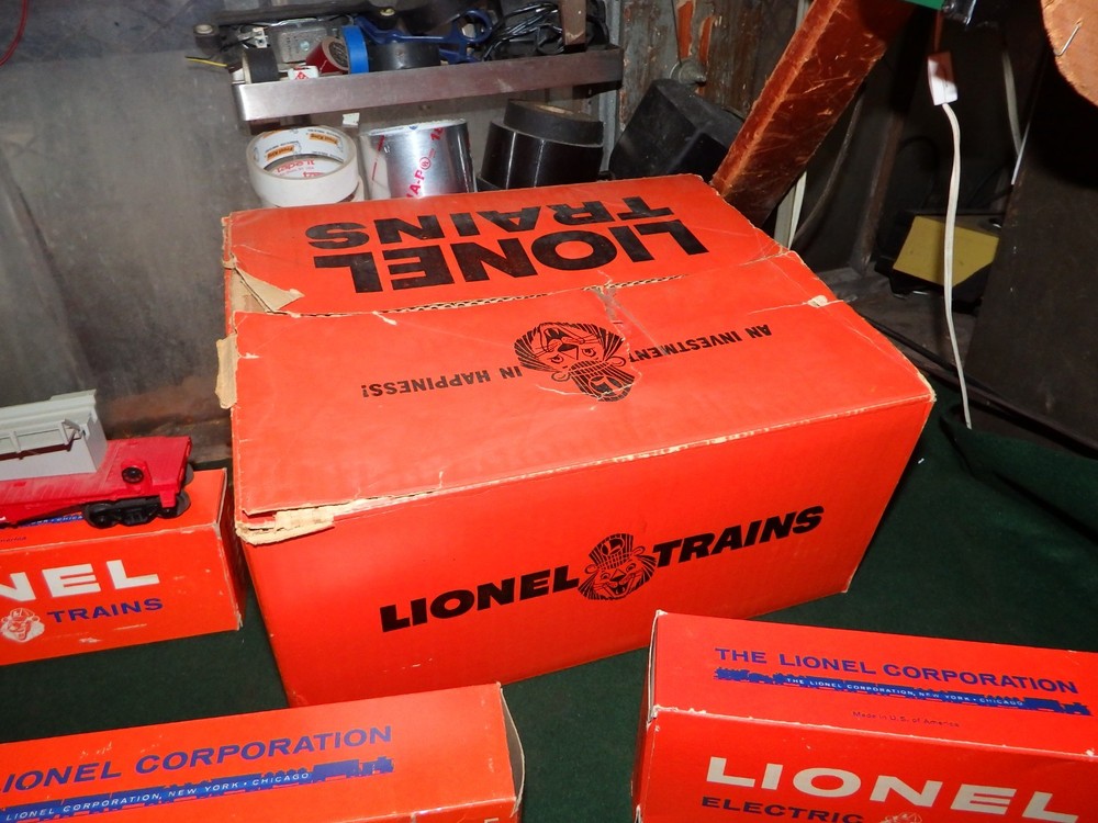 Boxed Lionel Postwar Santa Fe Freight Set #1649 Amazing set w'boxes