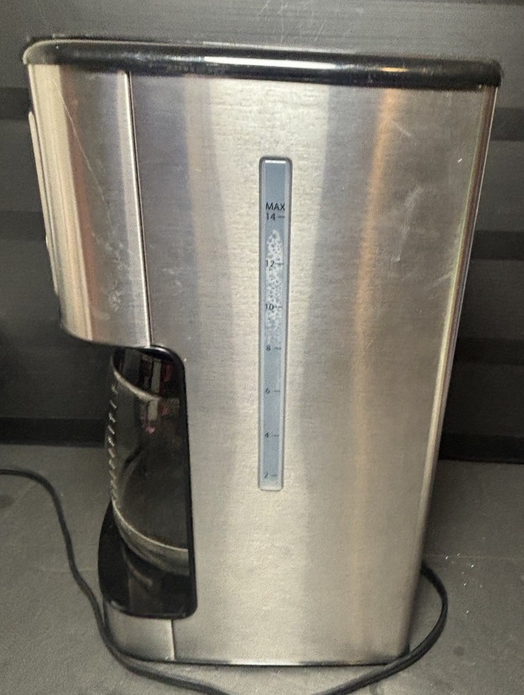 Cuisinart PerfecTemp 14-Cup Programmable Coffee Maker DCC-3200