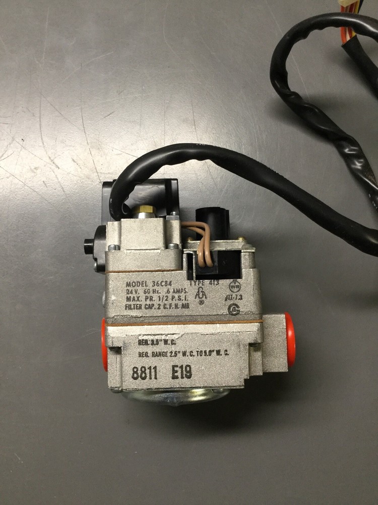 NEW, WHITE- RODGERS, 36C84-413, 24 VOLT, CYCLE PILOT, (11N-2)