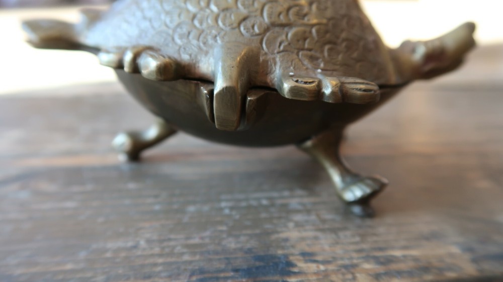 Antique Footed Brass Softshell Turtle Trinket Box 5"