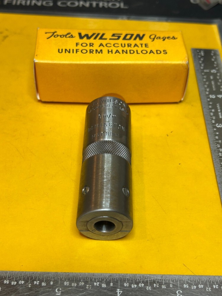 L.E. Wilson 8 MM REM MAG Adjustable Case Gage