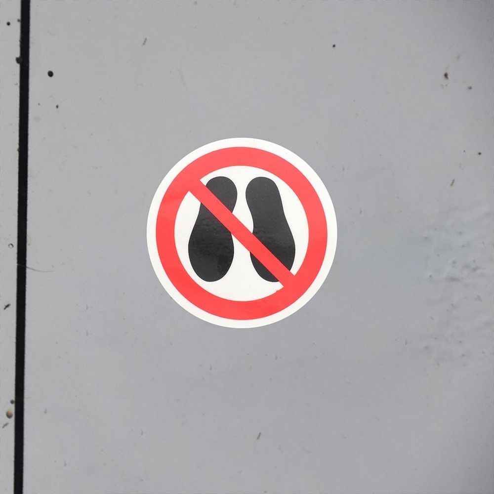 3PCS No Standing No Stepping Sticker Do Not Step Warning Label Decal