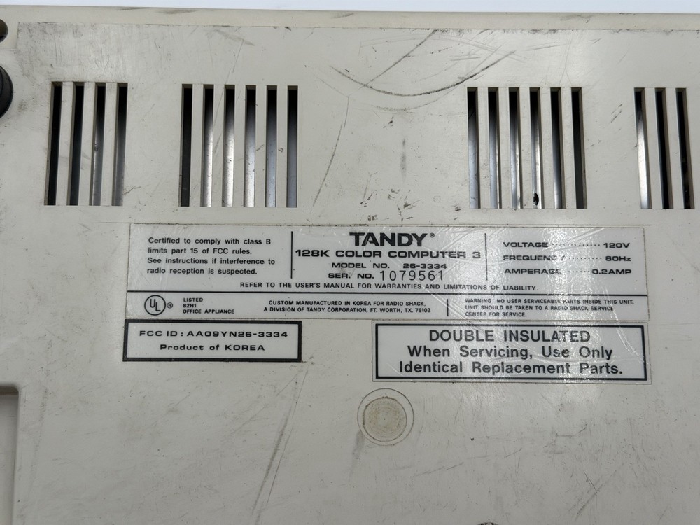 Radio Shack Tandy TRS-80 Color Computer 3 26-3334 CoCo 3 Read Description