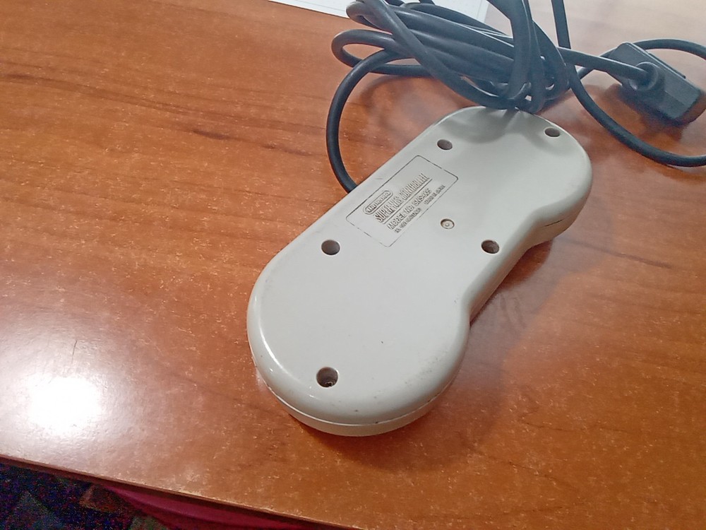 OEM Super Nintendo SNES Controller SNS-005 - *TESTED*