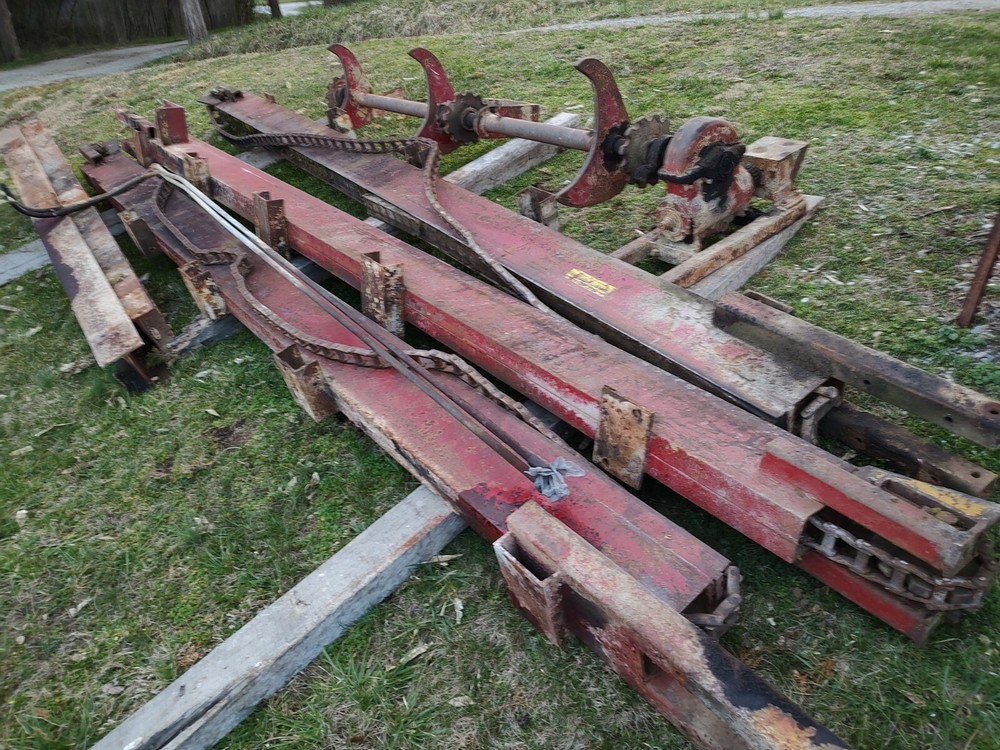 Mellot 18' 3 Strand Log Deck With Stop And Loader
