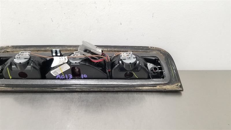 16 CHEVY SILVERADO 1500 HIGH MOUNTED STOP LIGHT