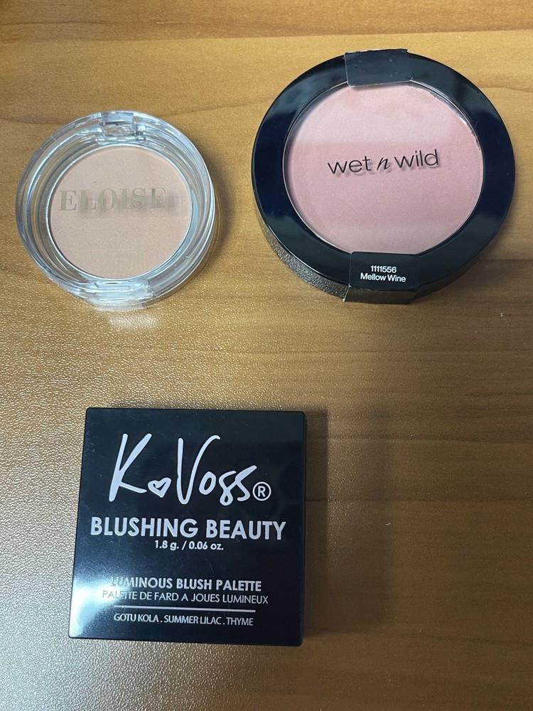 Brand New Makeup Lot W/Bag