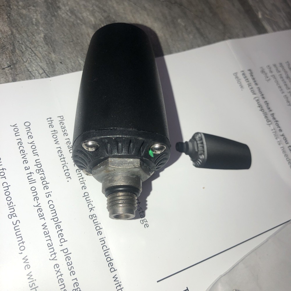 SUUNTO WIRELESS TANK PRESSURE TRANSMITTER Hoseless Scuba Dive