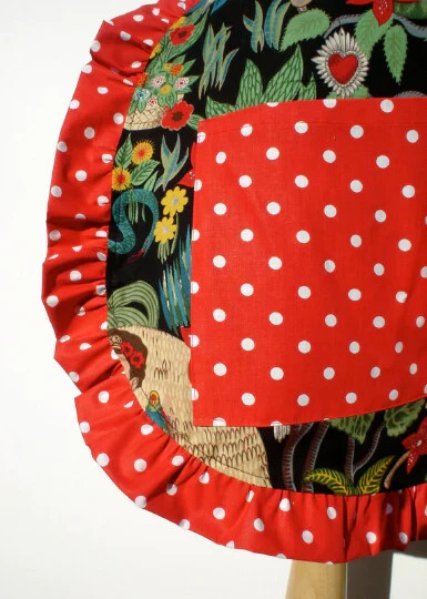 Frida Apron in Black and Red