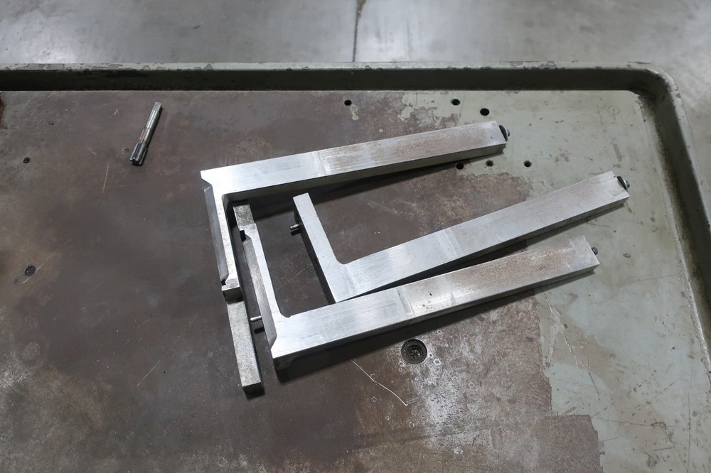 1990 ​Clausing 2286 Drill Press