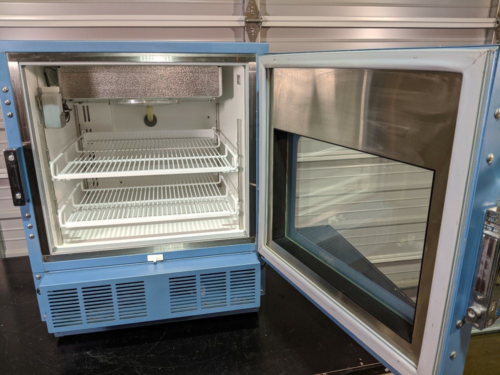 Helmer HLR104-ADA Horizon Laboratory Refrigerator
