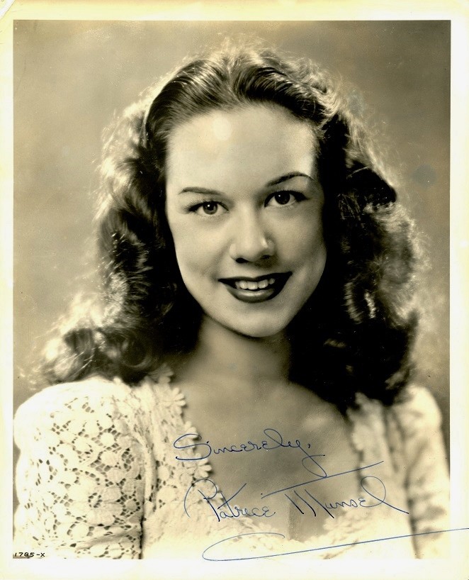 Opera Star PATRICE MUNSEL Vintage Signed Photo