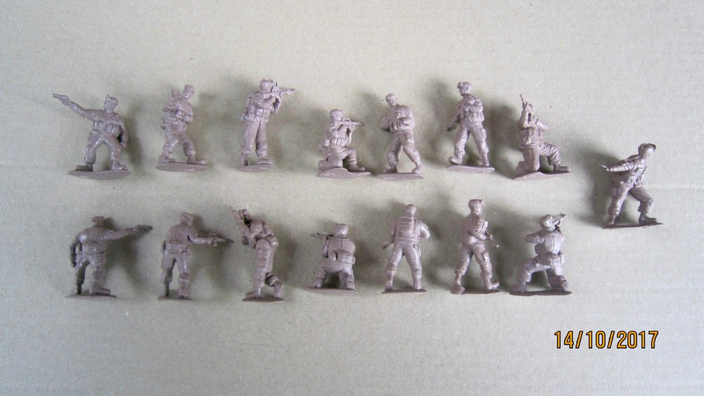 Delta Force, US infantry 15 figures scale 1/32 Mars Figures 32011