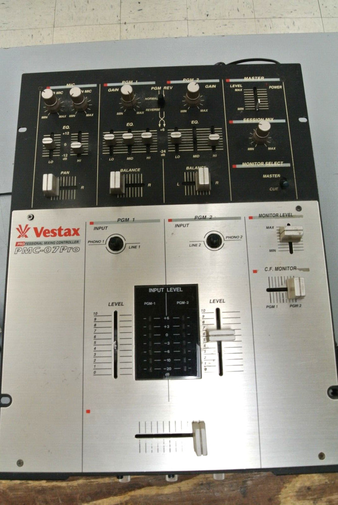 Vestax PMC-07PRO DJ Mixer