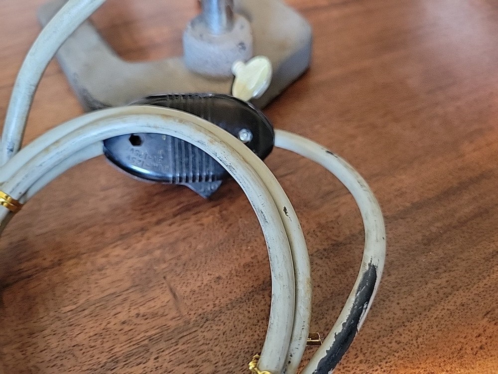 Vintage American Optical Microscope Illuminator Light Projector B1