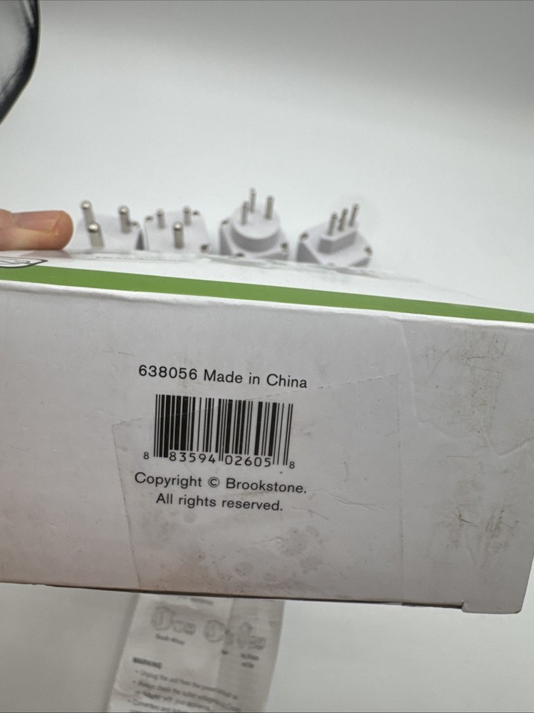 Brookstone International Adapter Plug Set 638056