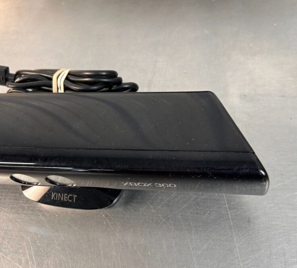 Microsoft Xbox 360 Kinect Sensor Model 1414 | Pre-Owned