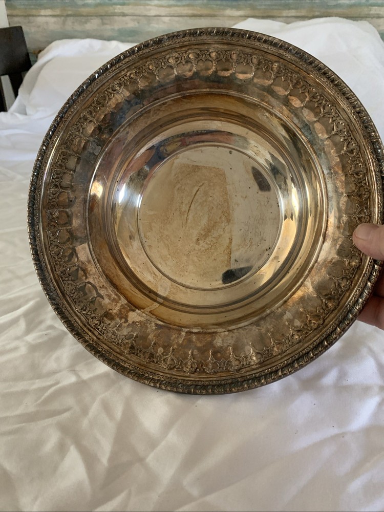 Vintage 10” Reed & Barton Silver Bowl #1202