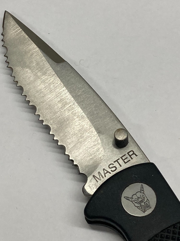 Master Black Tactical Lockback Serrated Edged Folding Knife D1-03A