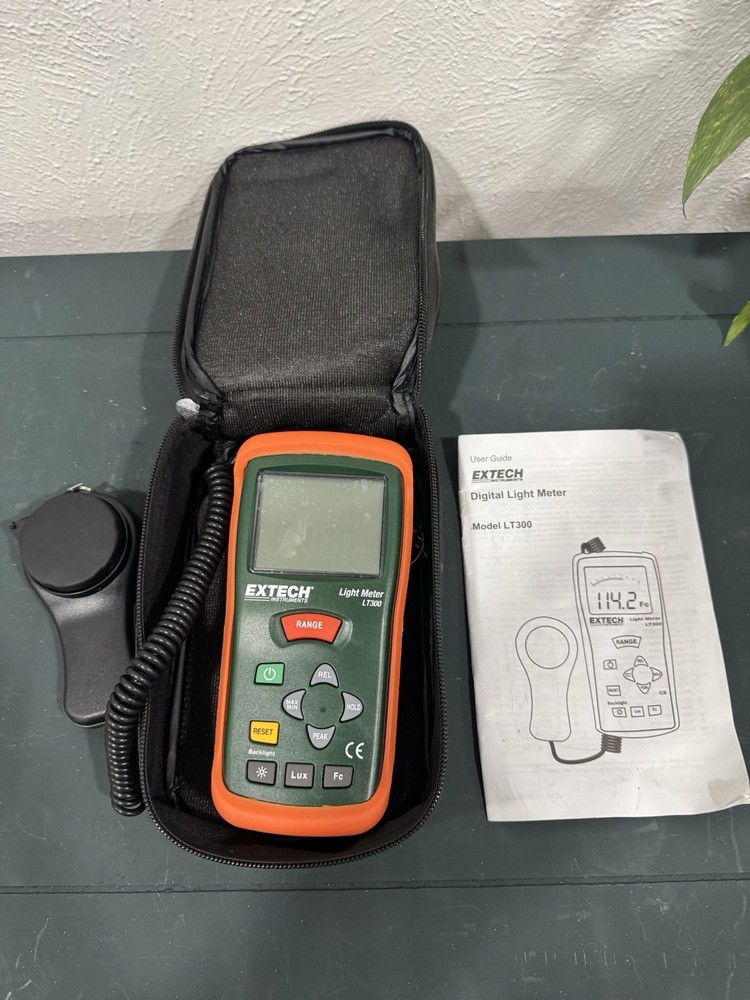 Extech LT300 Digital Light Meter! Tested: WORKS!