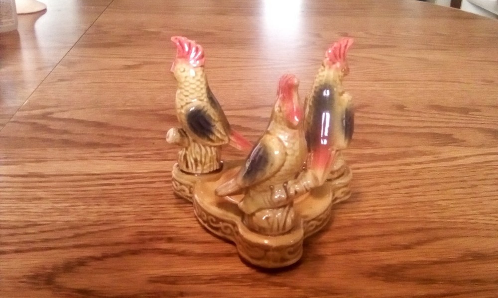 Parrot Cockatoo Candle Toothpick Holder
