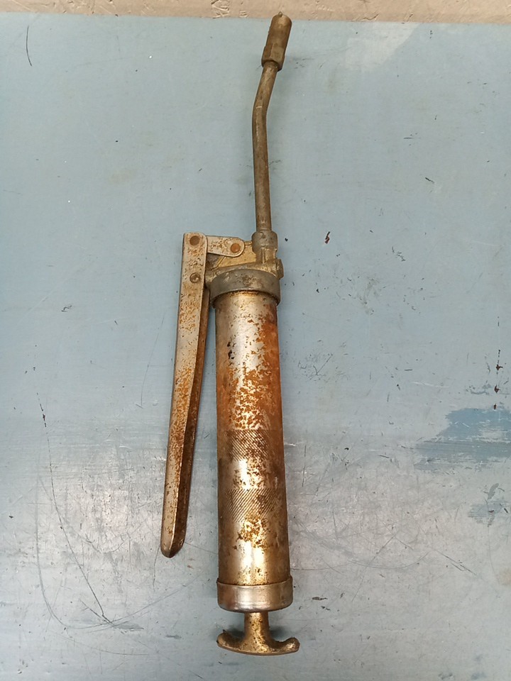 Vintage Unbranded Rustic Grease Gun (LL)