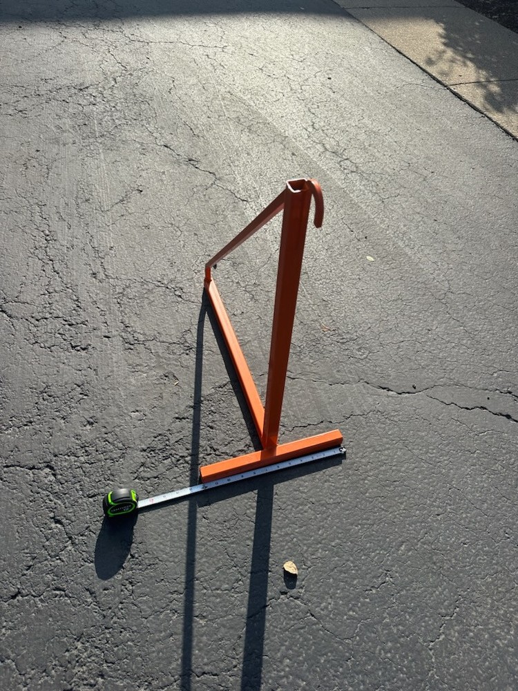 SHIPPING CONTAINER SHELF BRACKETS (1 PAIR)