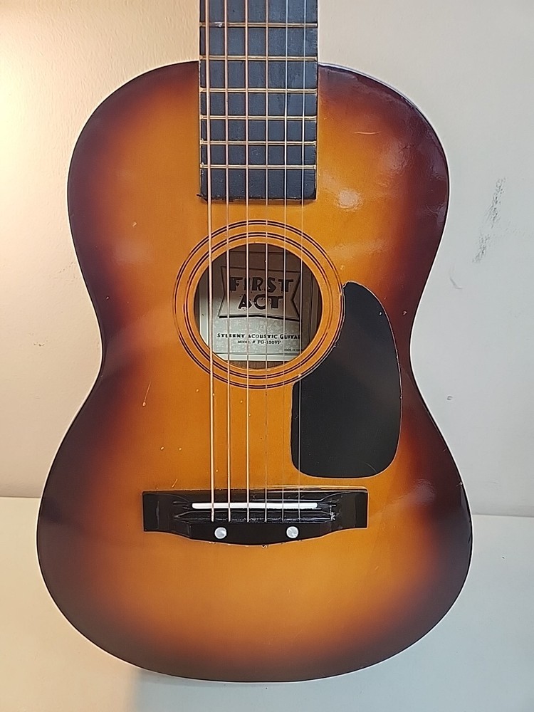 Acoustic First Act Guitar FG-130VP