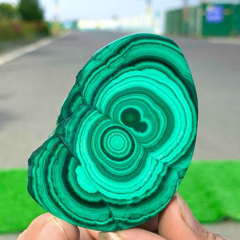 84G Natural glossy Malachite transparent cluster rough mineral sample