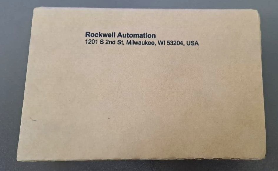 ALLEN BRADLEY 1762-IF20F2 INPUT AND OUTPUT ANALOG MODULE