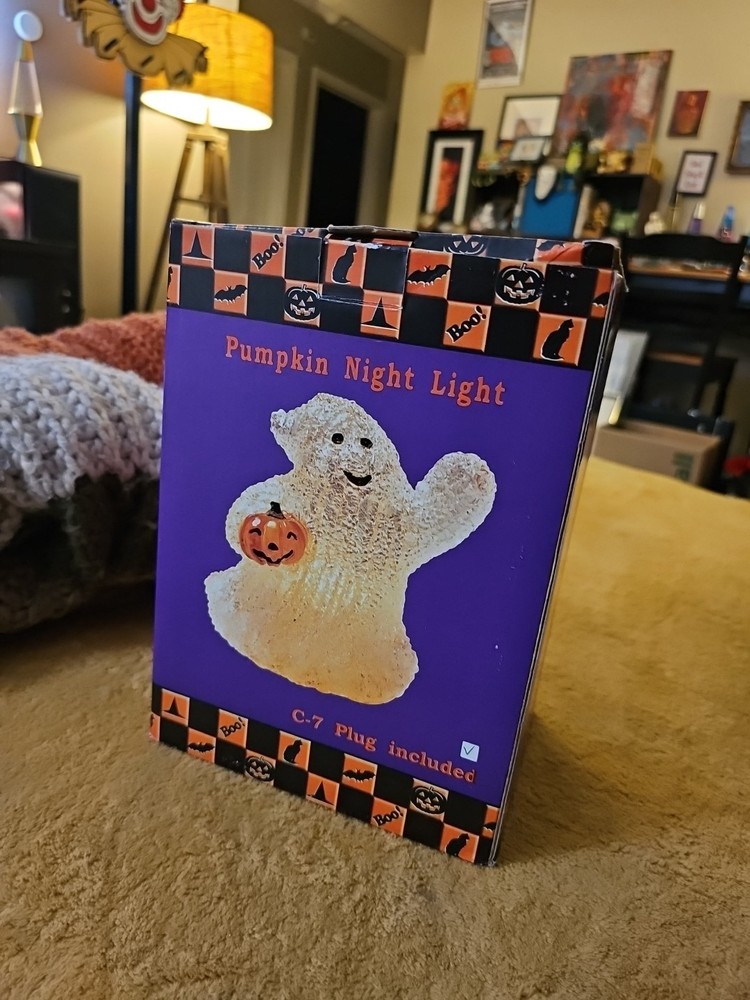 Halloween Pumpkin Night Light Ghost Jack-o-Lantern 5" w/Box Plastic Works