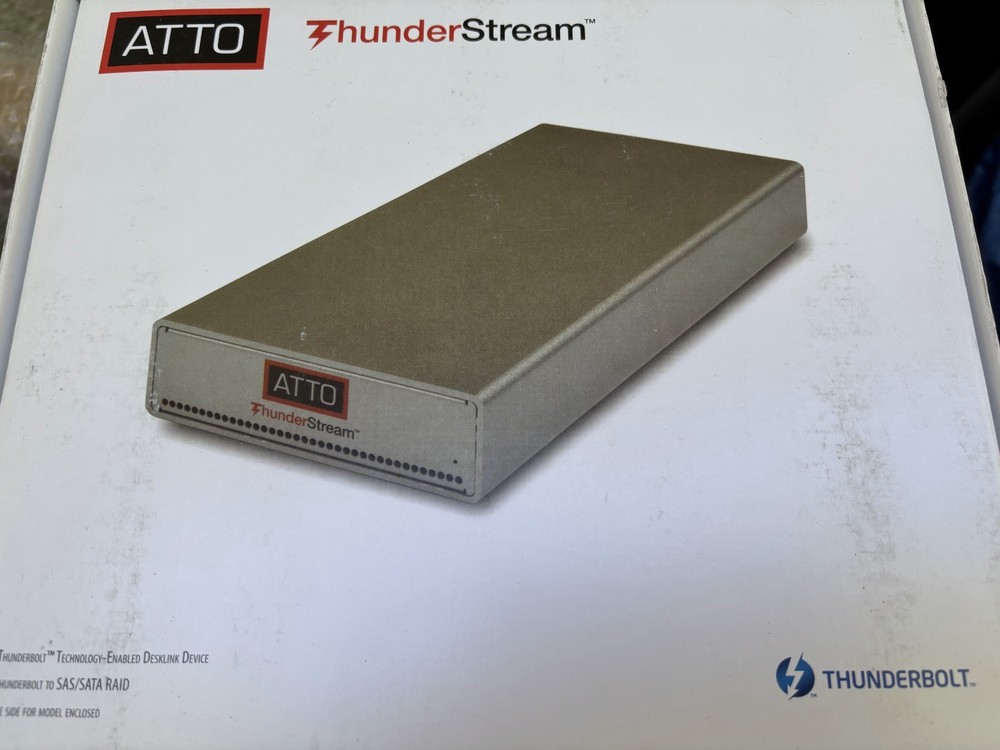 ATTO Thunderstream Thunderbolt 2 RAID Desklink for Mac & PC