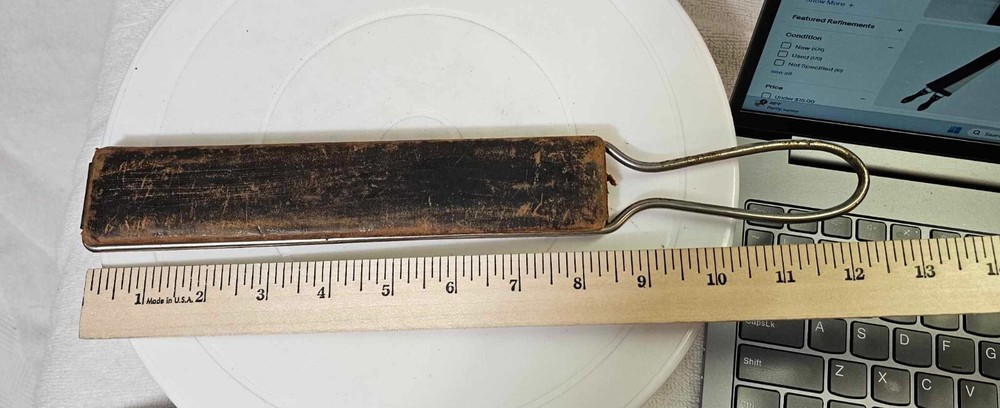 Vtg Razor Strop Double Sided Leather Strop w Metal Loop handle -Bin2