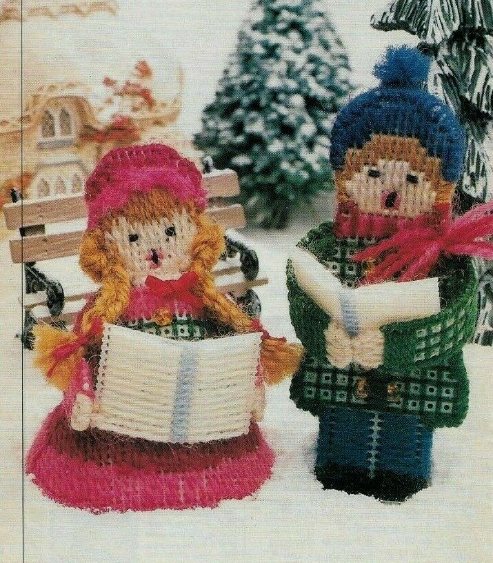 2 VICTORIAN CAROLERS CHRISTMAS DIGEST SIZE PLASTIC CANVAS PATTERN INSTRUCTIONS