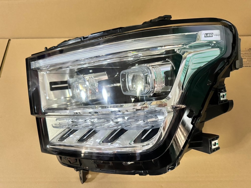 Perfect! GWM Tank 500 Left Side Headlight