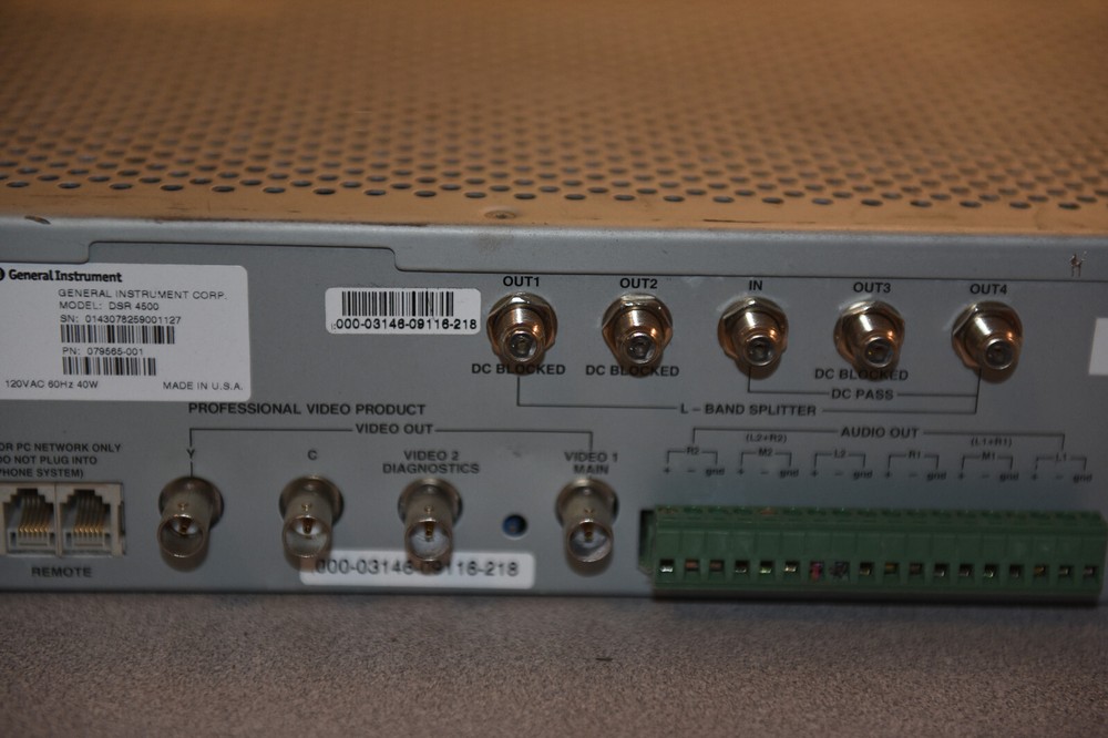 General Instruments DSR-4500 Commercial Satellite Receiver Decoder