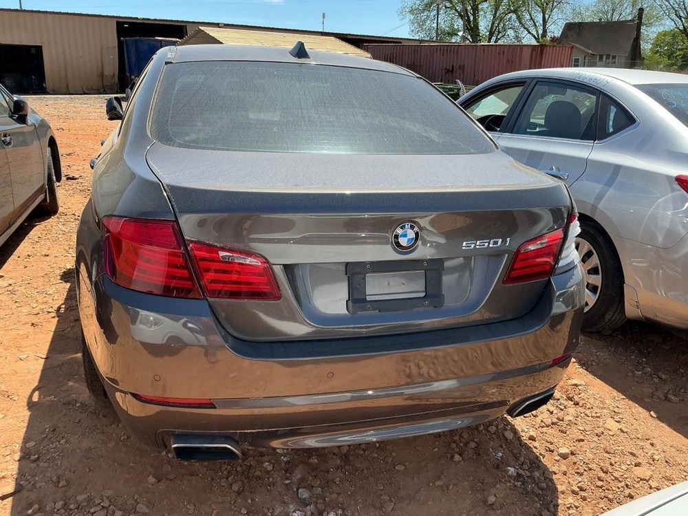 550I 2012 Glove Box 5034753