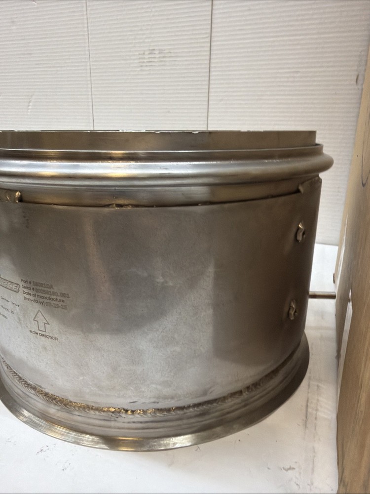 Cummins Diesel Particulate Filter (DPF), New (58081)