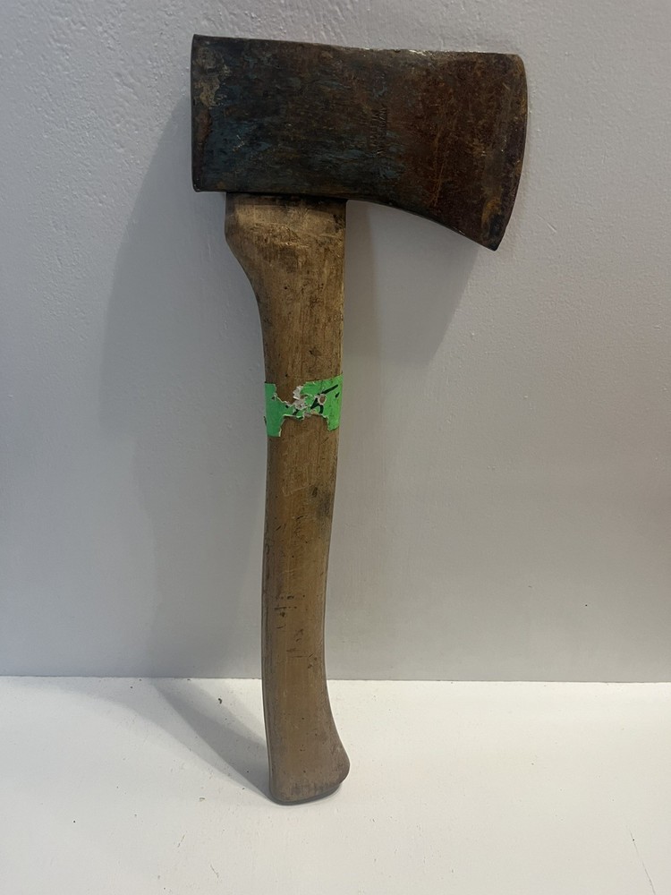 - Axe Hatchet 1 1/2 Pounds Vintage Hand Tools