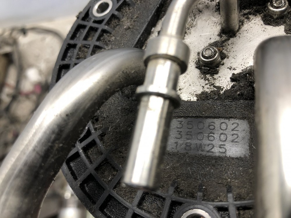 Peterbilt 579 DEF Sensor - Used | P/N 350602